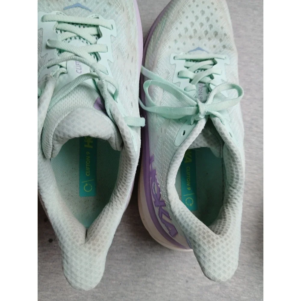 Hoka Womens 9 B Clifton 9 Sneakers Casual Athletic Running Active Blue Comfort